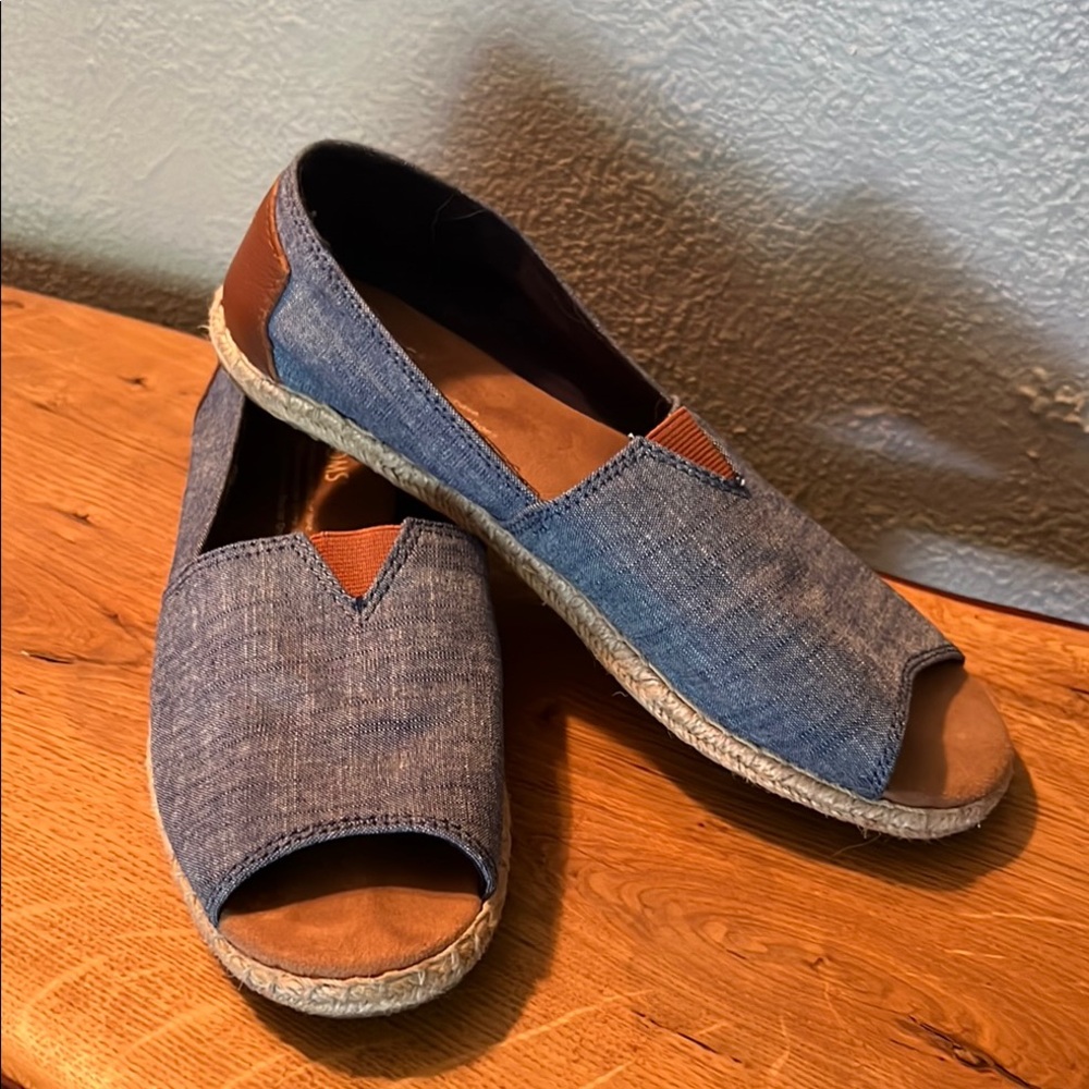 Toms Blue and Brown Espadrilles Casual Slip-Ons